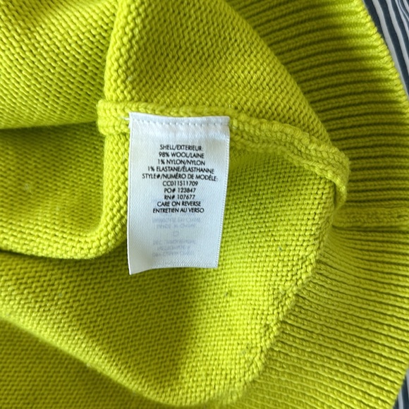 Alice + Olivia sweater - Picture 4 of 5